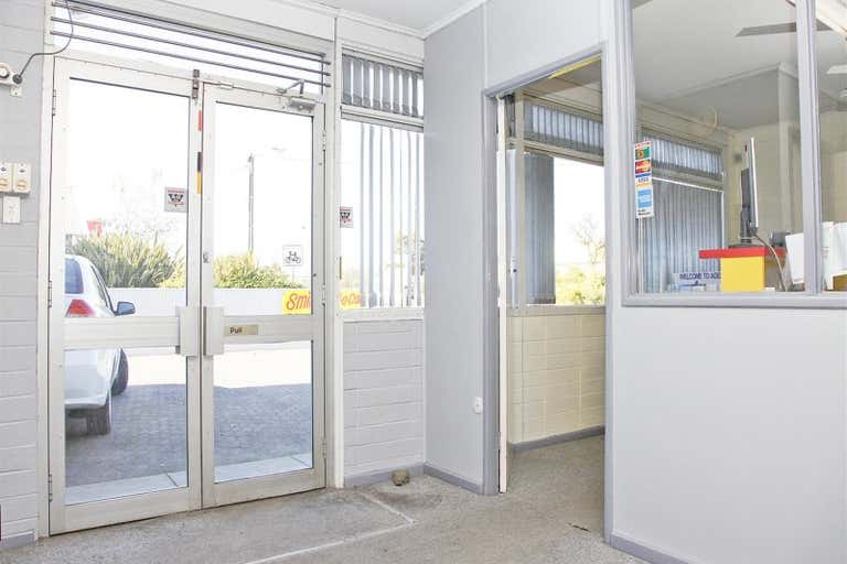 141 Grange Road Beverley SA 5009 - Image 2