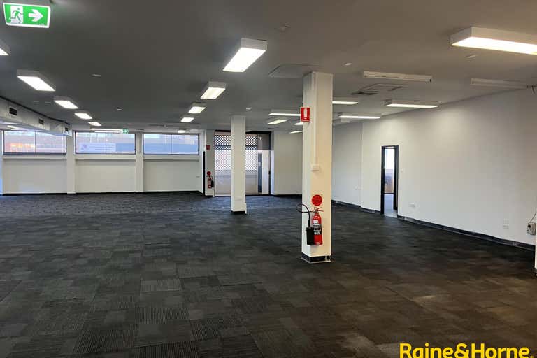 Level 1, 14 Dumaresq Street Campbelltown NSW 2560 - Image 2