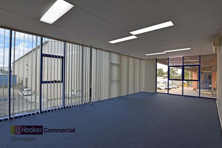 2/222 Woodpark Road Smithfield NSW 2164 - Image 4