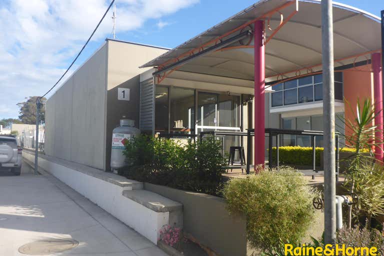Unit 1, 18 Acacia Avenue Port Macquarie NSW 2444 - Image 2