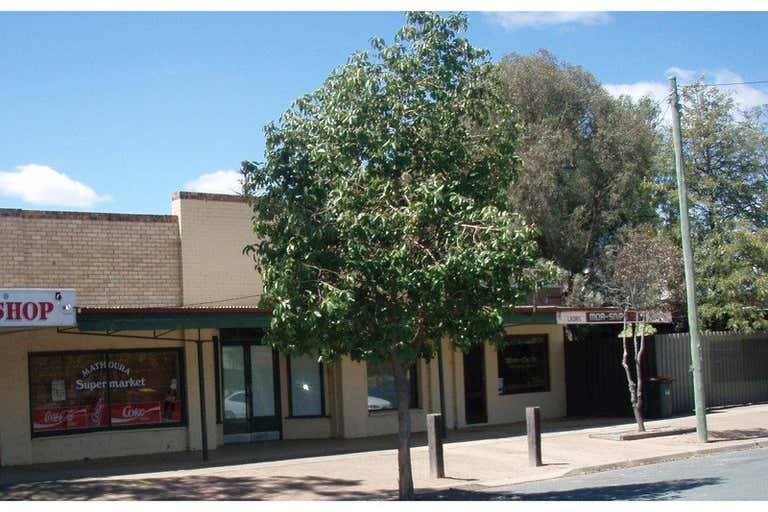 24 Livingstone Street Mathoura NSW 2710 - Image 2