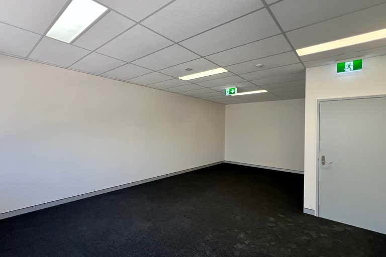 9/11 Pinnacle Place Somersby NSW 2250 - Image 4