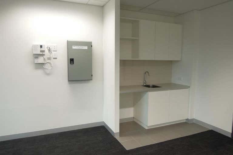 Suite211, 7 Railway Street Chatswood NSW 2067 - Image 4