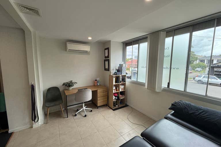 2/104 Kembla Street Wollongong NSW 2500 - Image 4