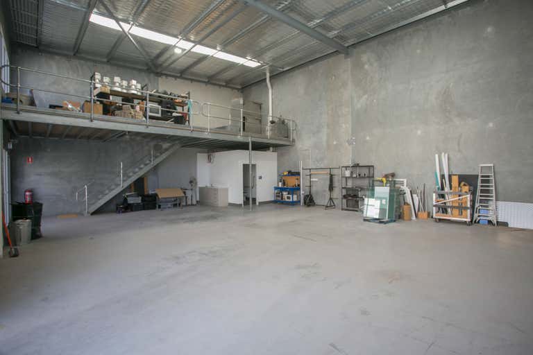 5/3 Quartz Way Wangara WA 6065 - Image 2