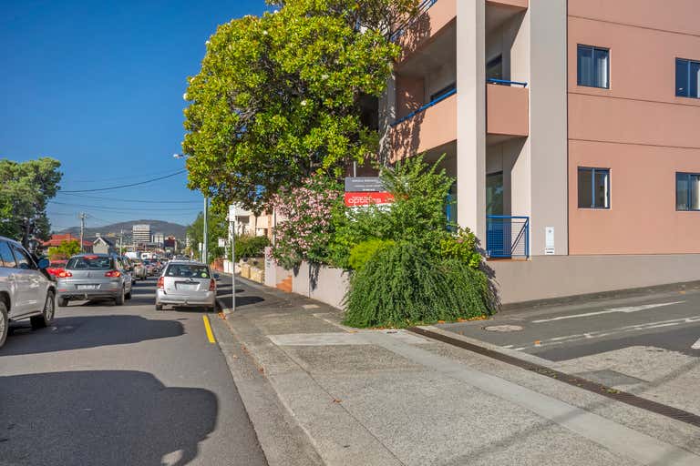 2/286 Macquarie Street South Hobart TAS 7004 - Image 1