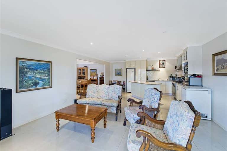 11 Clifton Drive Port Macquarie NSW 2444 - Image 3