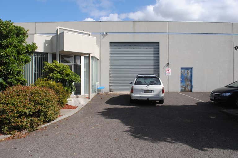 16/24 Carrick Drive Tullamarine VIC 3043 - Image 1