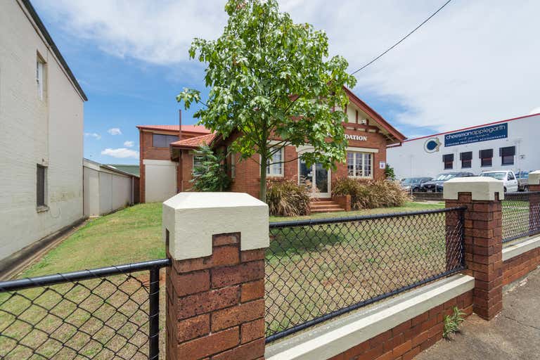 88 Russell Street Toowoomba City QLD 4350 - Image 1