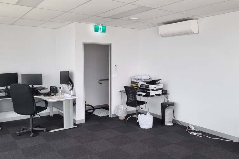 Office / Warehouse with 2 car spaces - Breakwater, Geelong VIC, 24/3 Dyson Crt Breakwater VIC 3219 - Image 4