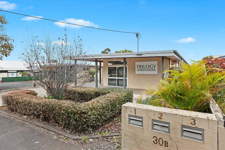 30B Warwick Street Harristown QLD 4350 - Image 2