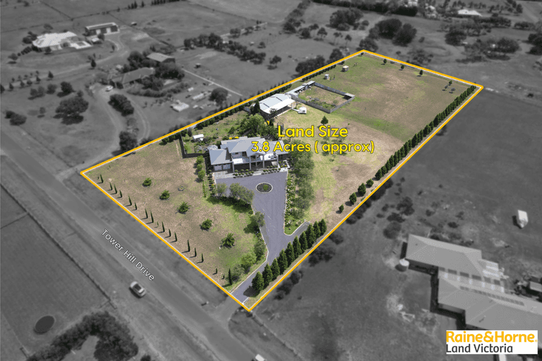 240 Tower Hill Drive Lovely Banks VIC 3213 - Image 2