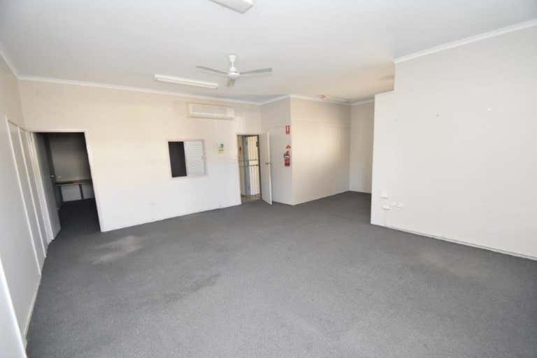 1/28 French Street Pimlico QLD 4812 - Image 3