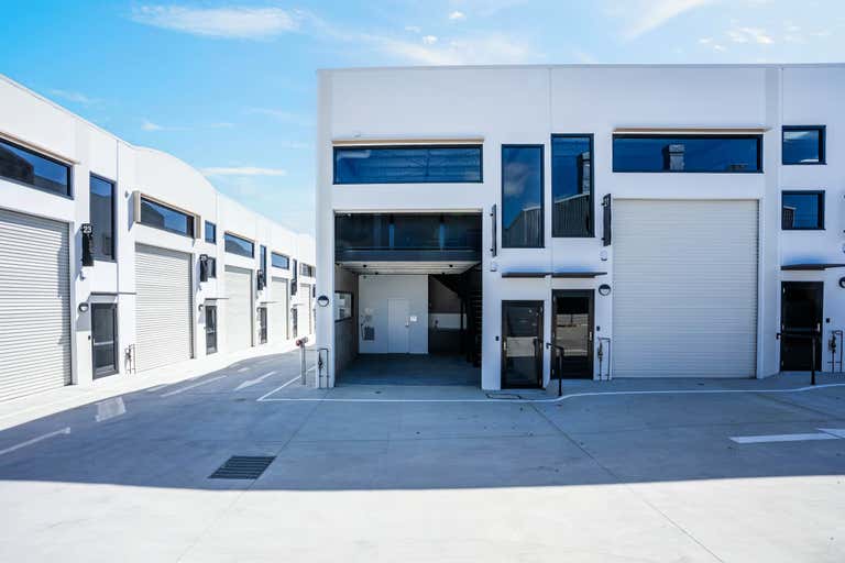 22/5 Bailey Crescent Southport QLD 4215 - Image 4