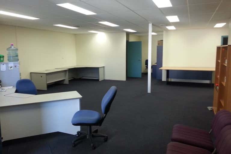 1/32 Northlink Place Virginia QLD 4014 - Image 2