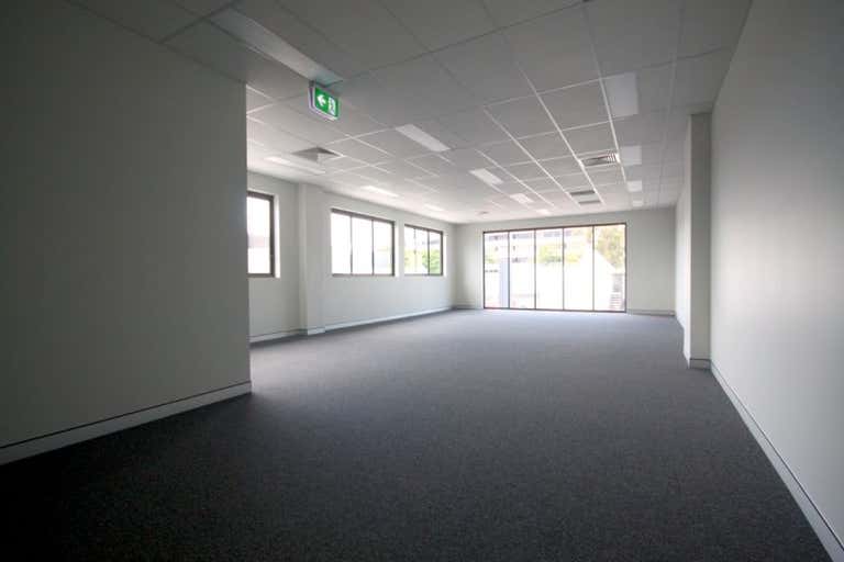 3 & 4 / 7 East Street Caboolture QLD 4510 - Image 2