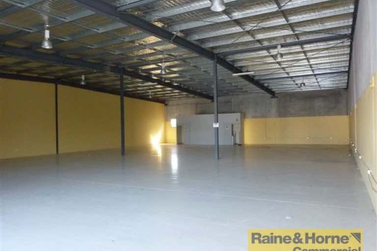 Unit 7, 71 Redland Bay Road Capalaba QLD 4157 - Image 2