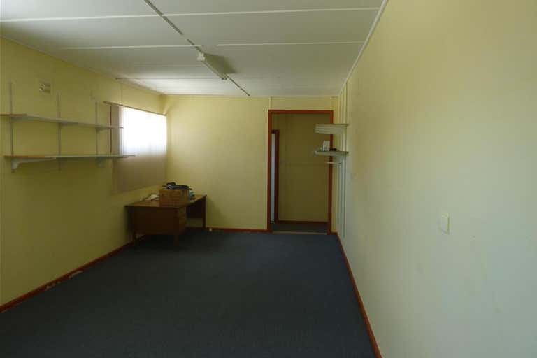 Suite 3/10-16 Pulteney Street Taree NSW 2430 - Image 4