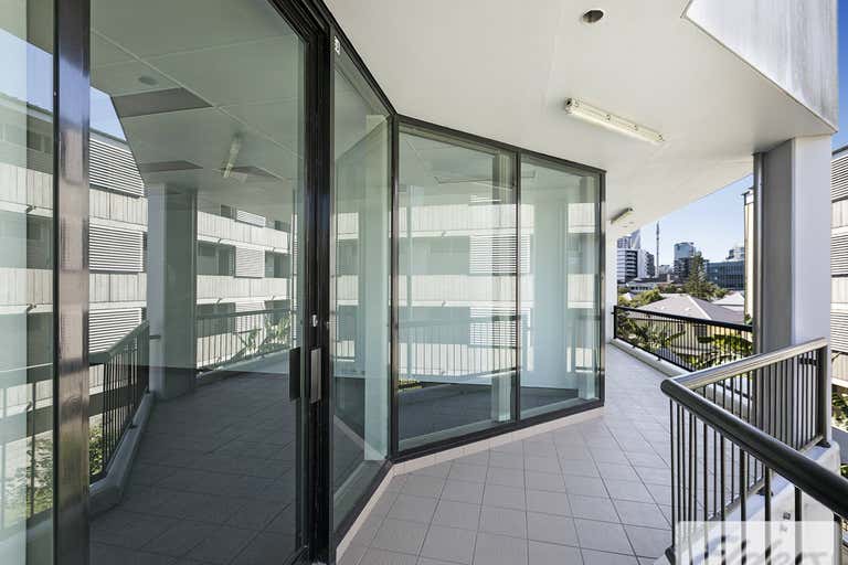 5/90 Vulture Street West End QLD 4101 - Image 4
