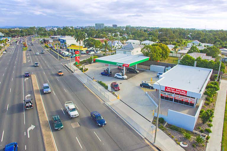 43 Queen Elizabeth Drive Rockhampton City QLD 4700 - Image 2