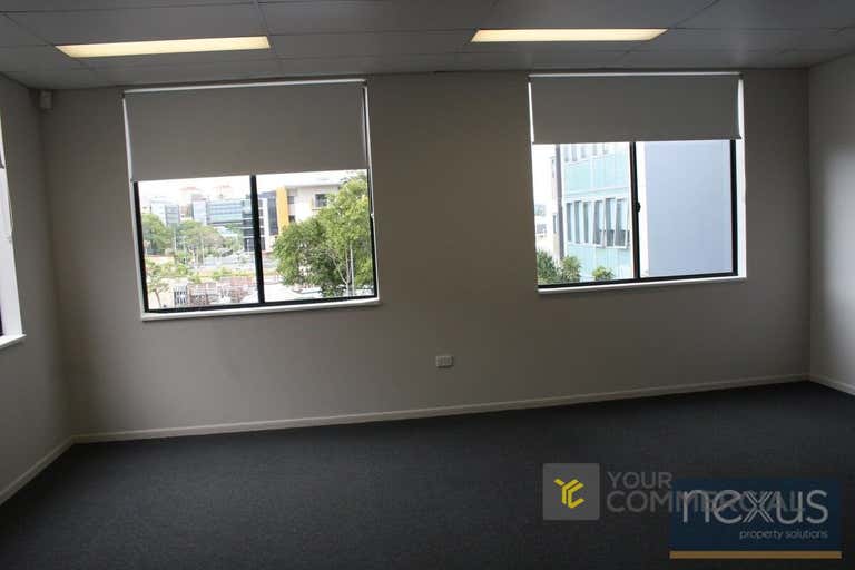 15/7 O'Connell Terrace Bowen Hills QLD 4006 - Image 2