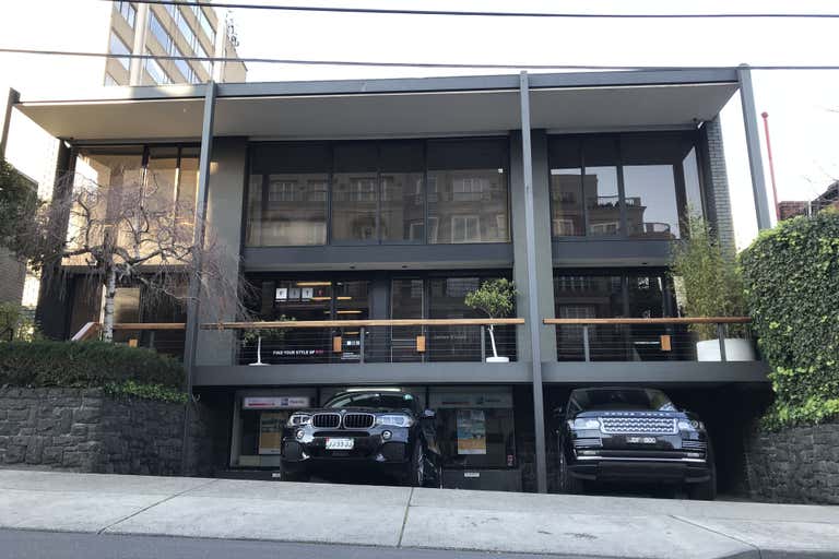 2 Wallace Ave Toorak VIC 3142 - Image 1