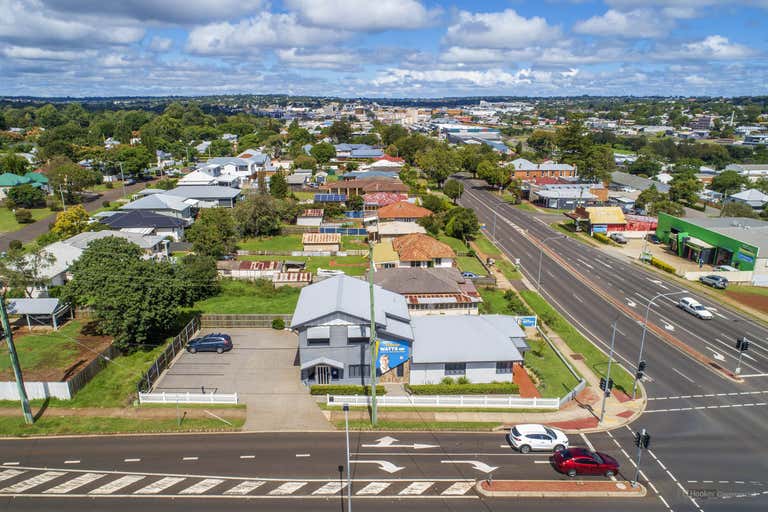 182 Ruthven Street North Toowoomba QLD 4350 - Image 1