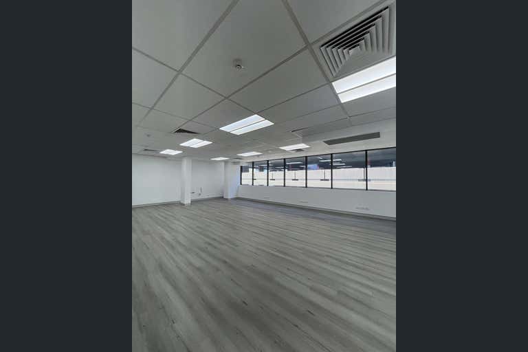 Suite 6, Level 4, 171 Bigge Street Liverpool NSW 2170 - Image 2