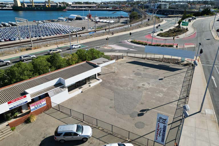 96 Queen Victoria Street Fremantle WA 6160 - Image 2