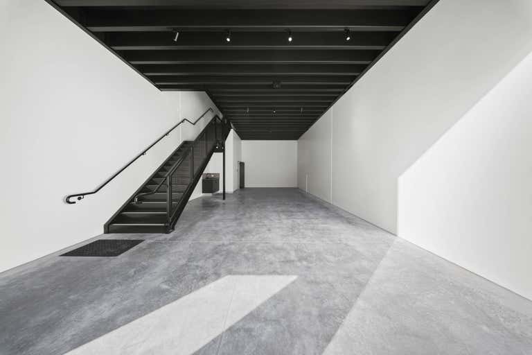 3/24 Ern Harley Drive Burleigh Heads QLD 4220 - Image 3