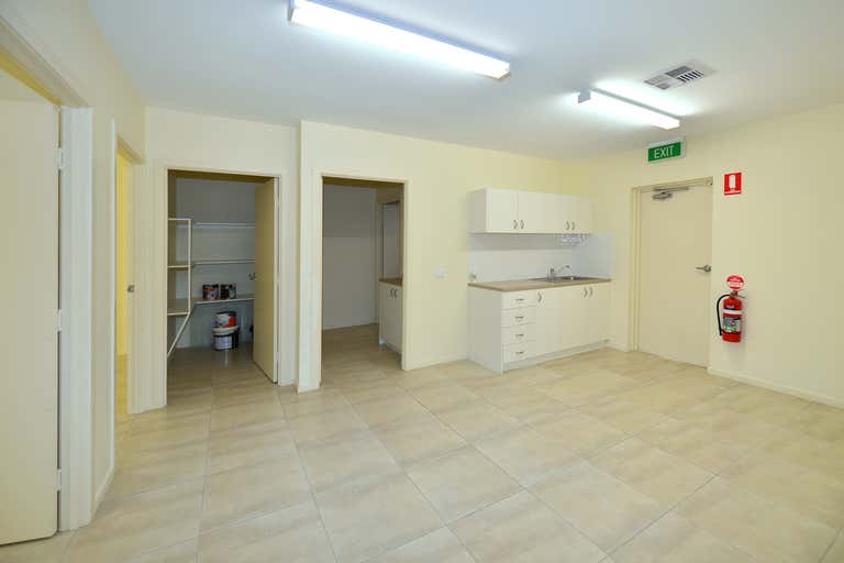 Unit 11b/11 Bartlett Street Noosaville QLD 4566 - Image 4