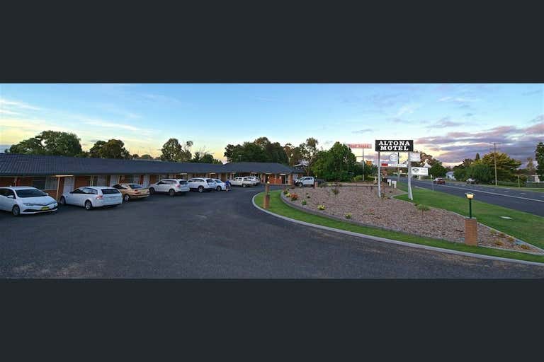 ALTONA MOTEL, 113 - 115 New England Highway Uralla NSW 2358 - Image 2