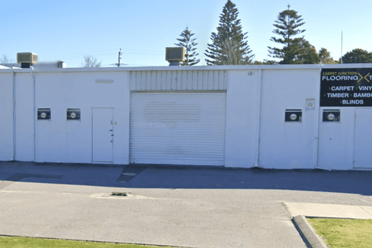 21 Roxby Lane Willetton WA 6155 - Image 1