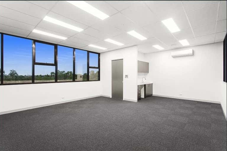 5/40D Wallace Avenue Point Cook VIC 3030 - Image 2