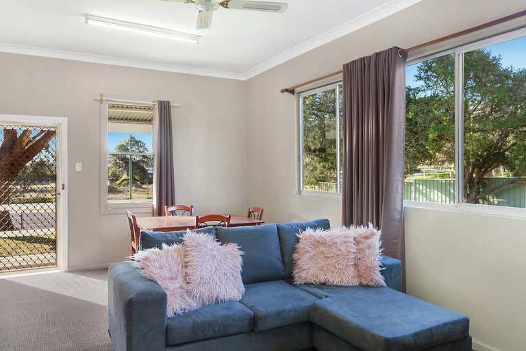 58 Newcastle Street Morisset NSW 2264 - Image 4