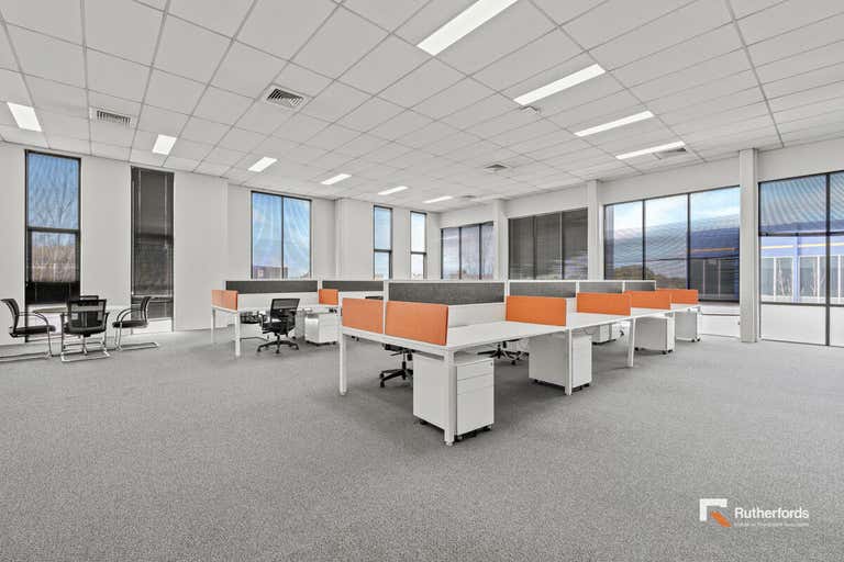 34 Lillee Crescent Tullamarine VIC 3043 - Image 3