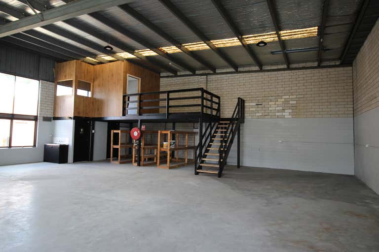 1/11 Apsley Place Seaford VIC 3198 - Image 2