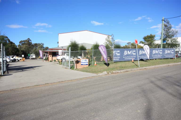 8 Cockatoo Street Maison Dieu NSW 2330 - Image 2
