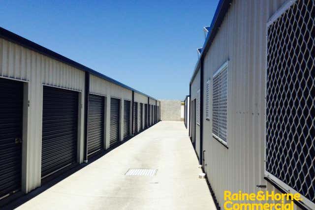Storage, 6A Acacia Avenue Port Macquarie NSW 2444 - Image 1