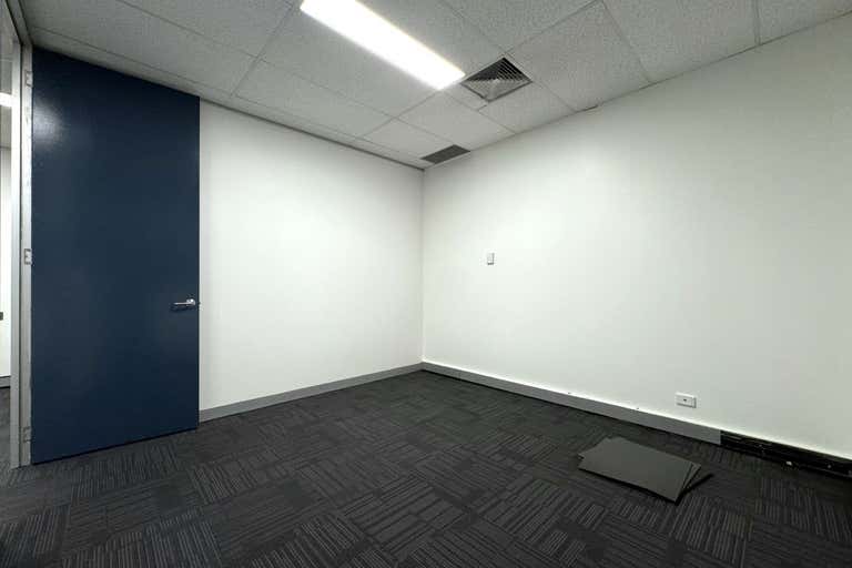 205/167 Queen Street Melbourne VIC 3000 - Image 2