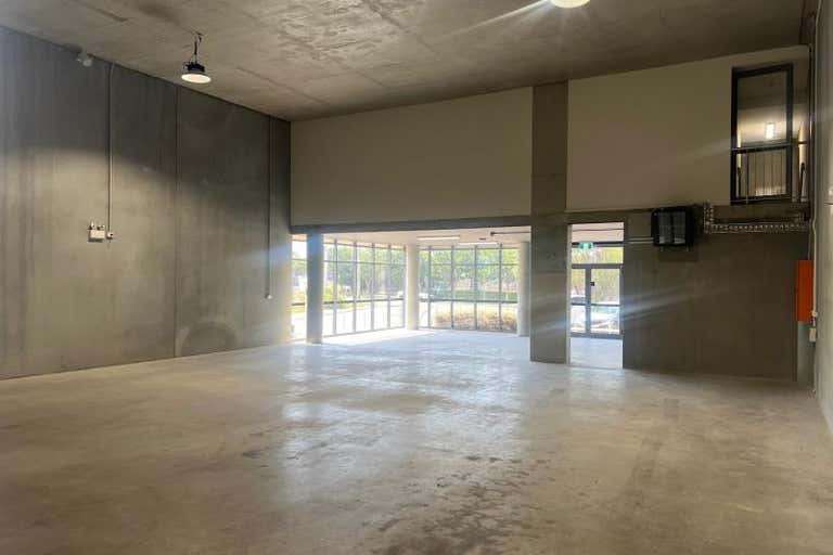 Unit 1, 4 Jullian Close Banksmeadow NSW 2019 - Image 2