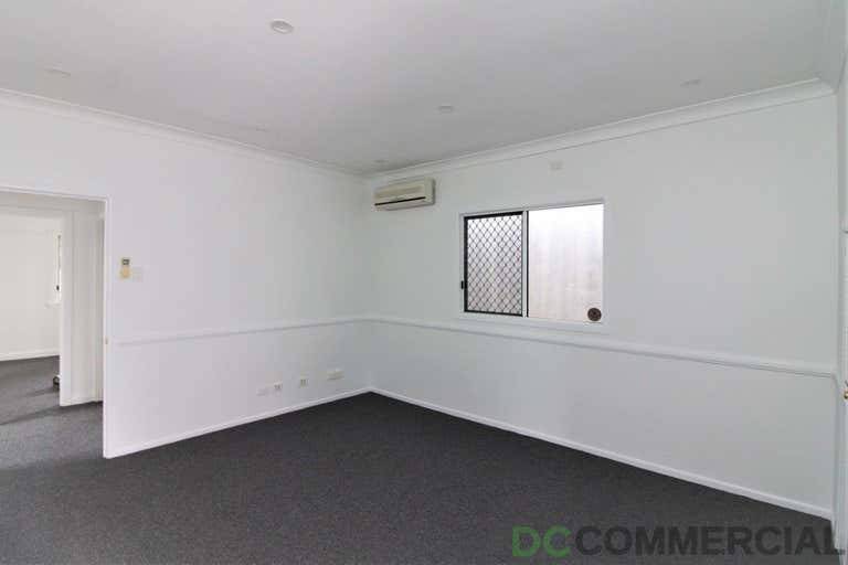 7 Dexter Street South Toowoomba QLD 4350 - Image 4