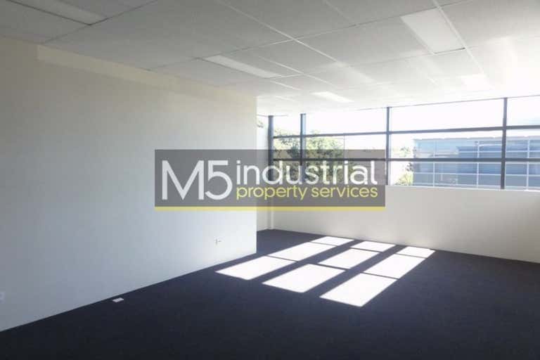 15/54 Beach Street Kogarah NSW 2217 - Image 3