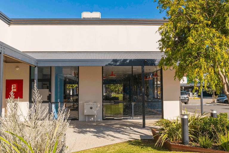 Hawaiian's Forrestfield, Shop 28F, 20 Strelitzia Avenue Forrestfield WA 6058 - Image 1