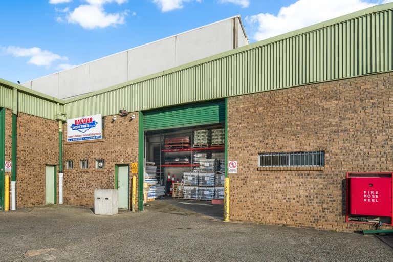 Unit 10, 30 Barry Road Chipping Norton NSW 2170 - Image 2