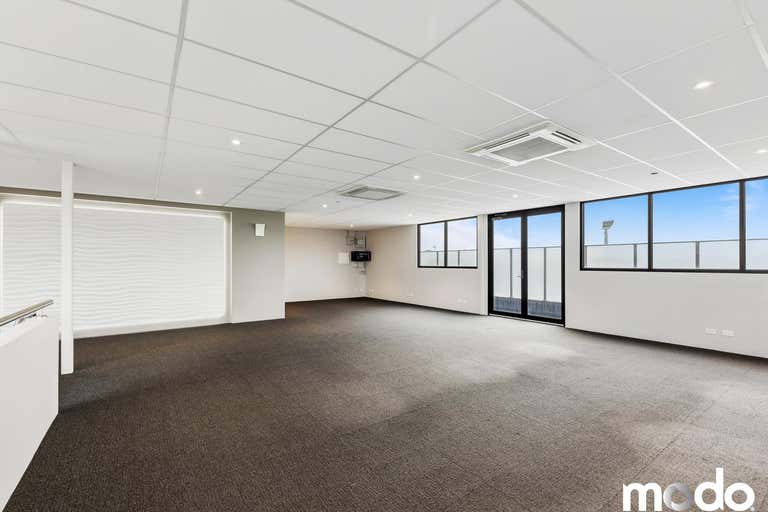 1A/102 Henkel Street Brunswick VIC 3056 - Image 3