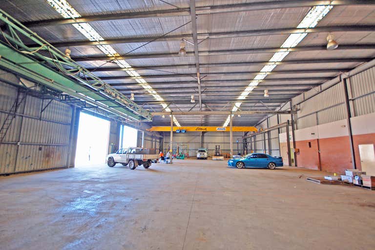 4 Eames Street Albury NSW 2640 - Image 2