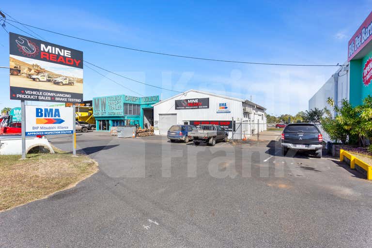 399 Yaamba Road Park Avenue QLD 4701 - Image 1