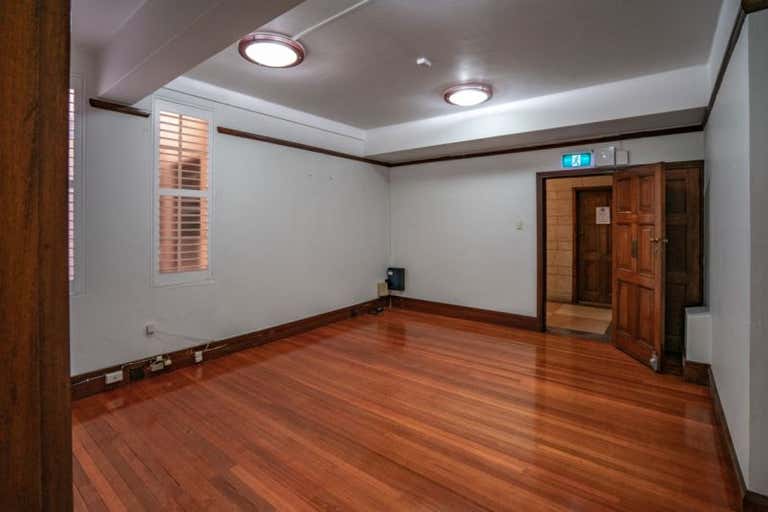 Suite 204/135-137 Macquarie Street, 204/135-137 Macquarie Street Sydney NSW 2000 - Image 2