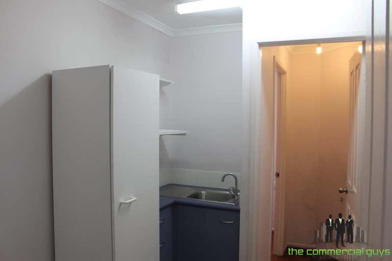 2/17 Benabrow Ave Bellara QLD 4507 - Image 4